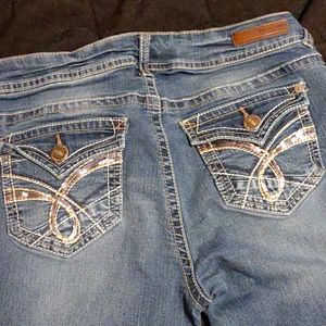 Wallflower Jeans size 9